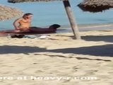 Couple Caught Fucking On The Beach - Public sex Videos
